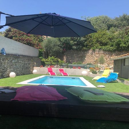 Villa Calme Avec Piscine Privee Nîmes Eksteriør billede